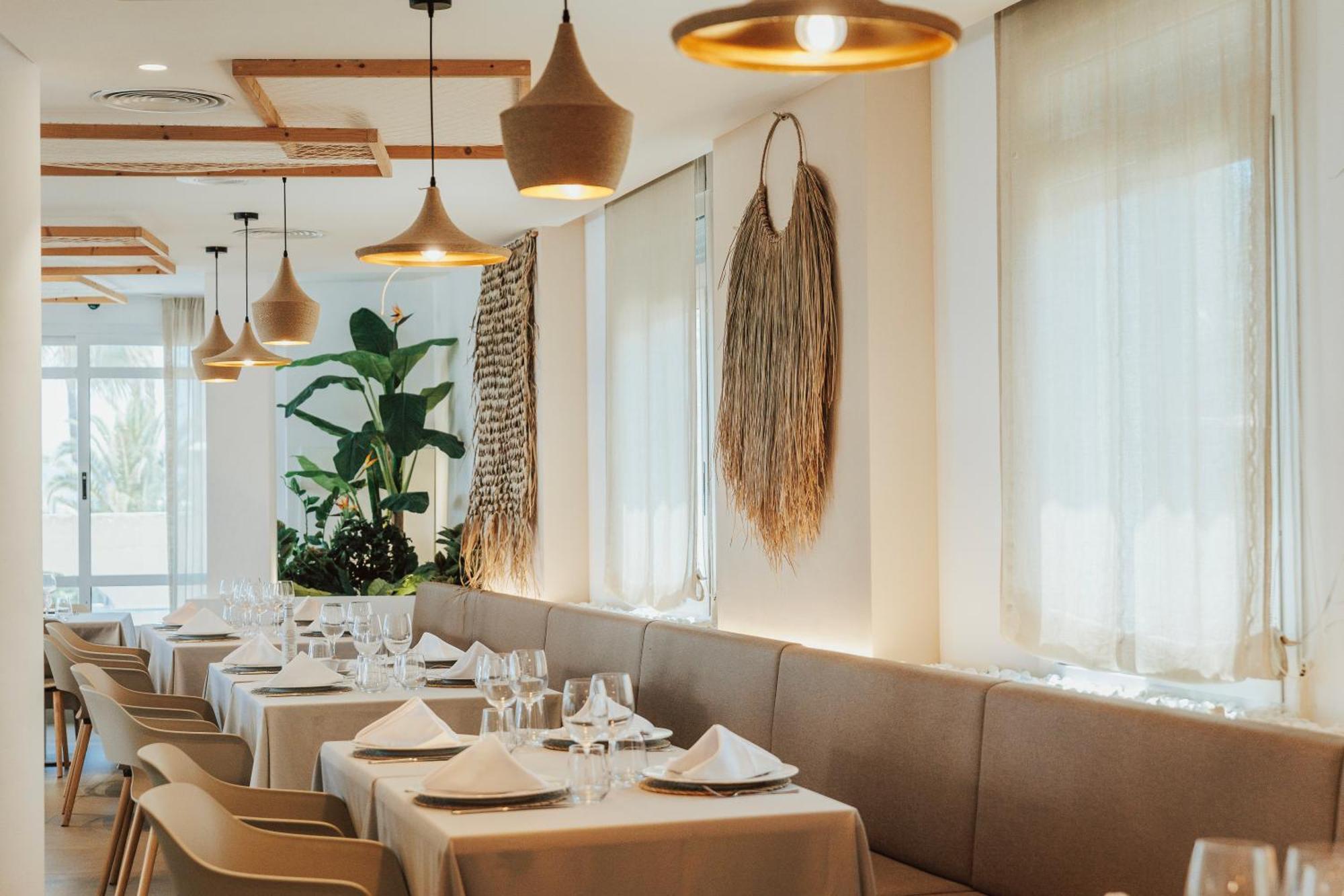 Kiko Park Oliva Hotel Ngoại thất bức ảnh